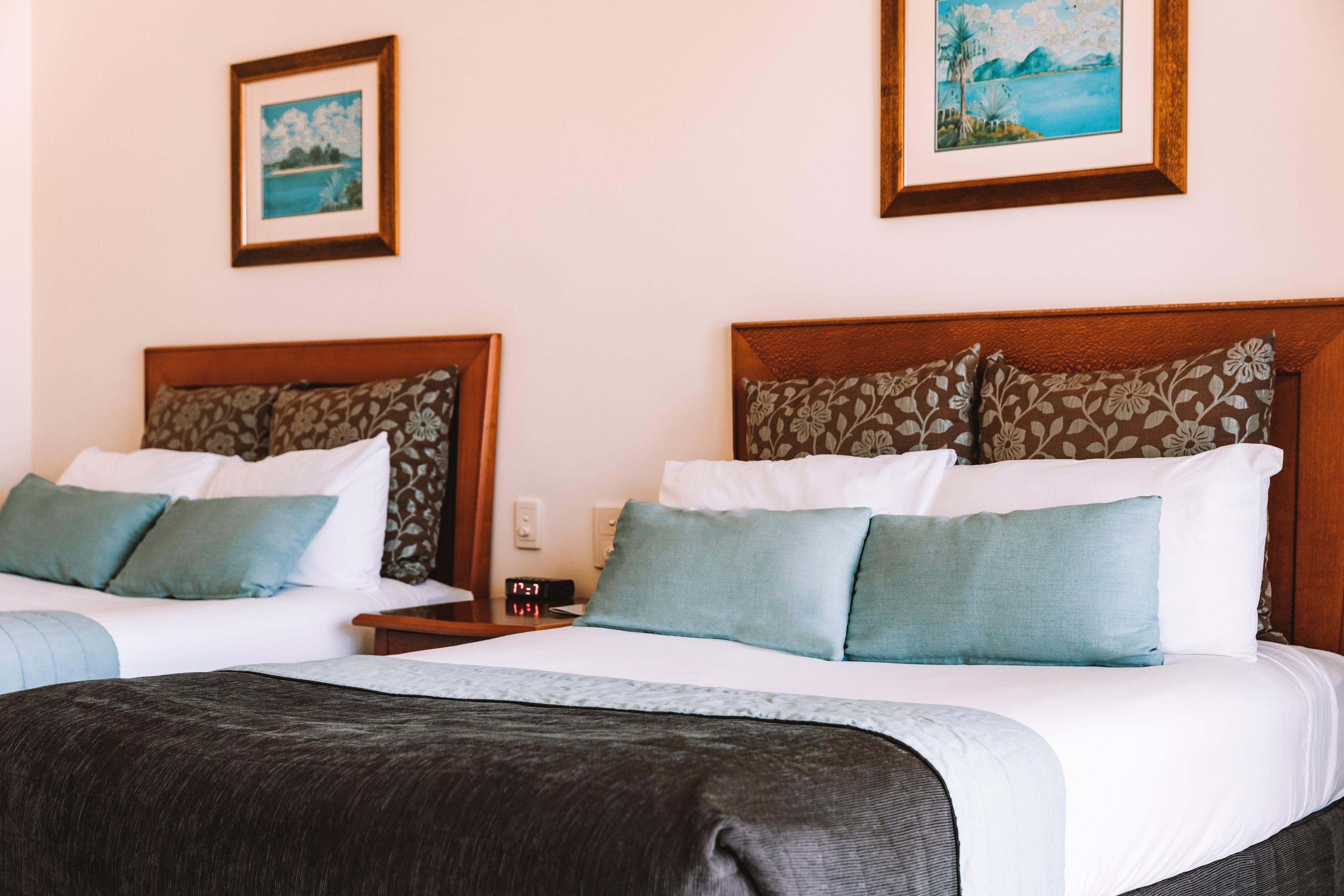 מלון Pullman Cairns International מראה חיצוני תמונה A bedroom at the hotel