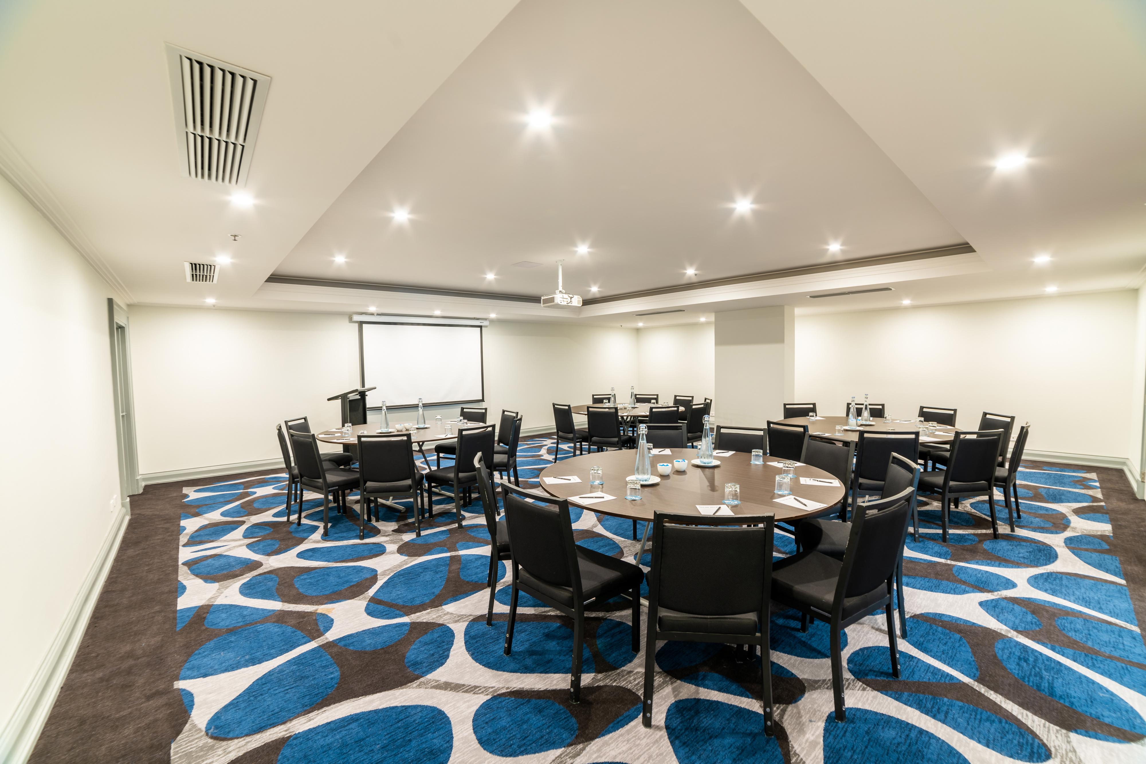 מלון Pullman Cairns International מראה חיצוני תמונה The Boardroom at the Hotel
